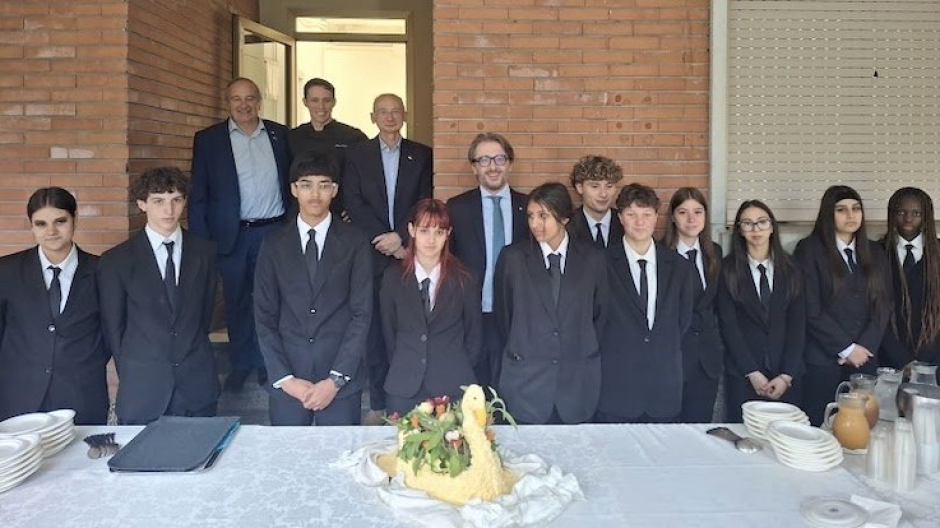 Cucinare per aiutare: studenti del Ravizza protagonisti al “Masterchef Rotariano”